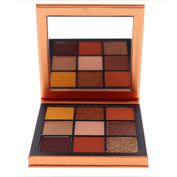 NEW IN BOX Huda Beauty Topaz Obsession Eye Palette ❤️ - Picture 2 of 6
